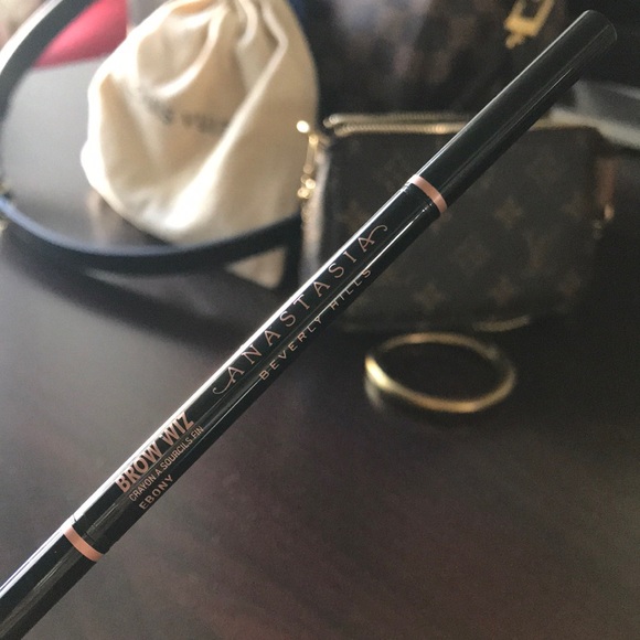 Anastasia Brow Wiz - Picture 2 of 4